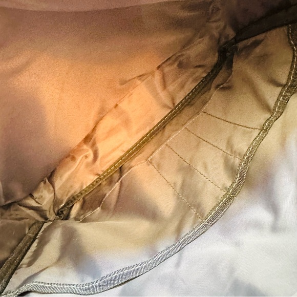 Urbani Adjustable Crossbody Bag - Picture 8 of 14